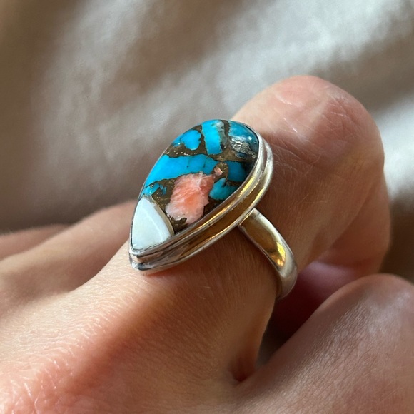 Handmade spiny Oyster & Arizona Turquoise, 925 Sterling Silver ring Size 7.5 - Picture 3 of 5